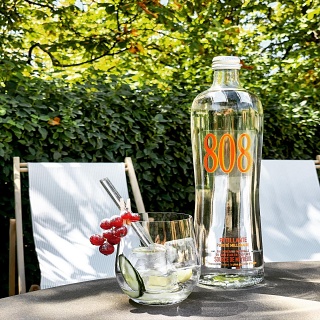 Eau 808 Pétillante naturelle du pays d'Aix 75cl (Meyreuil 13)